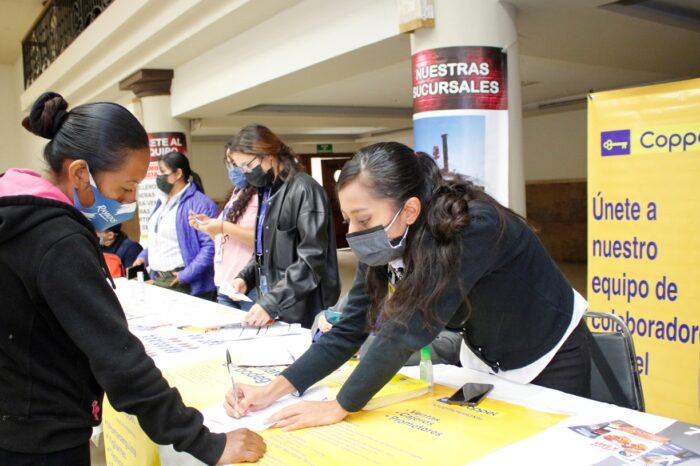 Nuevo León vinculará a más de 2 mil mujeres en busca de empleo