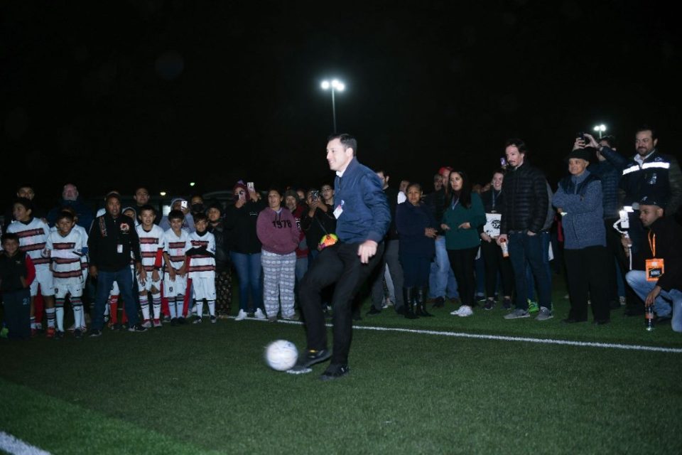 Rehabilita Monterrey Cancha de Futbol en la colonia CROC, anuncian  multideportivo