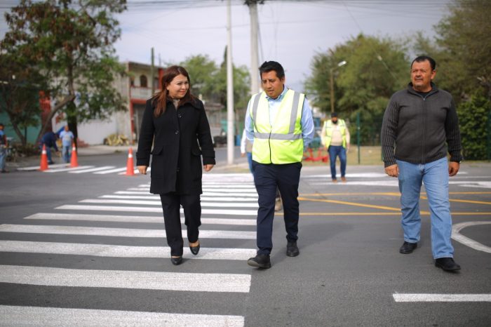 Moderniza Monterrey señalamientos viales para prevenir accidentes