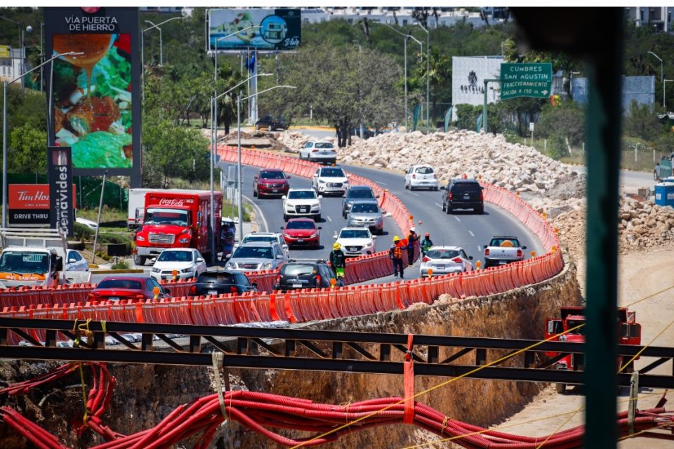 Abre Monterrey carril adicional en zona de obras de Paseo de los Leones