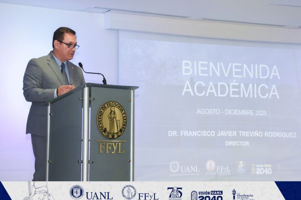 Convoca la FFyL a bienvenida académica