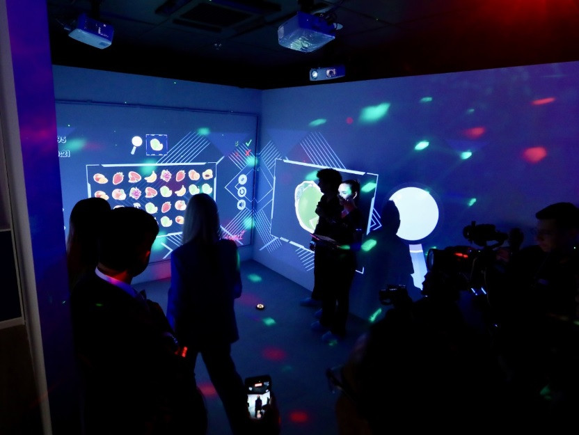 Inaugura UANL centro de investigación y apoyo a personas con autismo