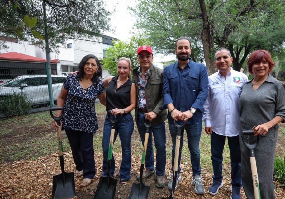 Entrega San Pedro a vecinos rehabilitación integral de parque en Valle de San Agustín