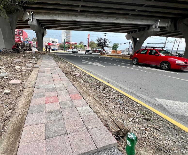 REALIZA SANTA CATARINA MEJORA URBANA BAJO MEGA PUENTE
